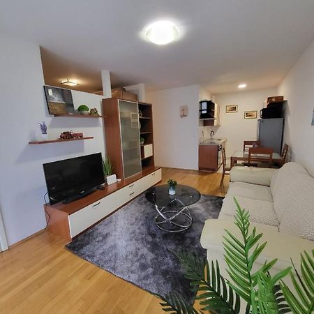 Apartment Tonci Vrbani Zagreb Eksteriør bilde