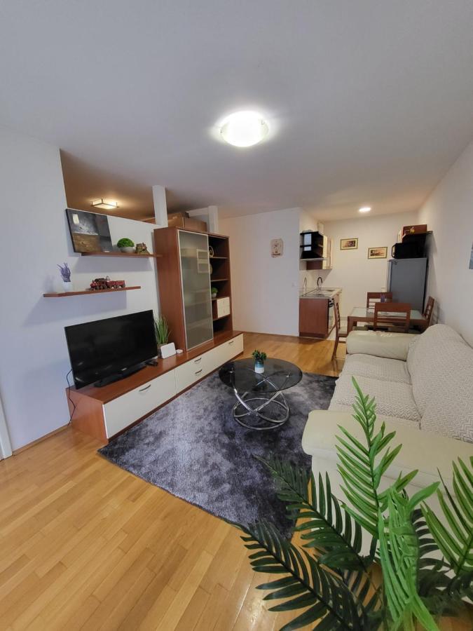 Apartment Tonci Vrbani Zagreb Eksteriør bilde