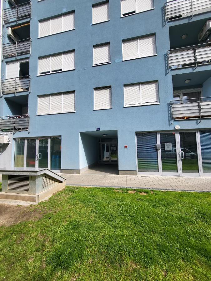 Apartment Tonci Vrbani Zagreb Eksteriør bilde